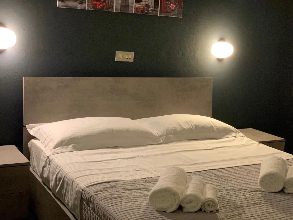 Hotel Neyra Beach Rimini Luaran gambar