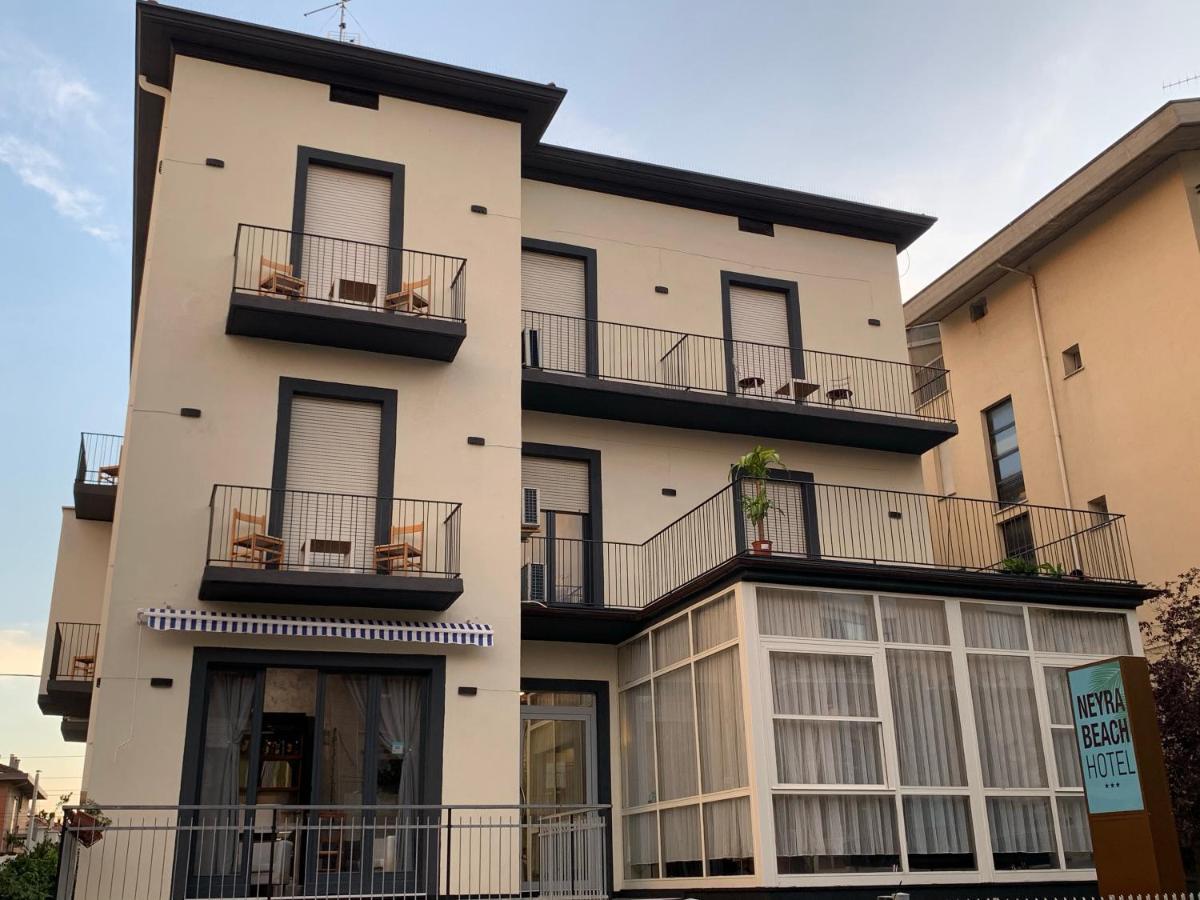 Hotel Neyra Beach Rimini Luaran gambar